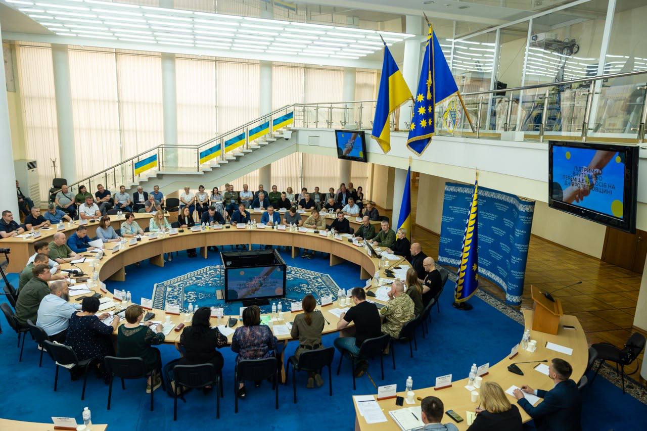При ДніпроОВА створять Координаційний центр підтримки цивільного населення