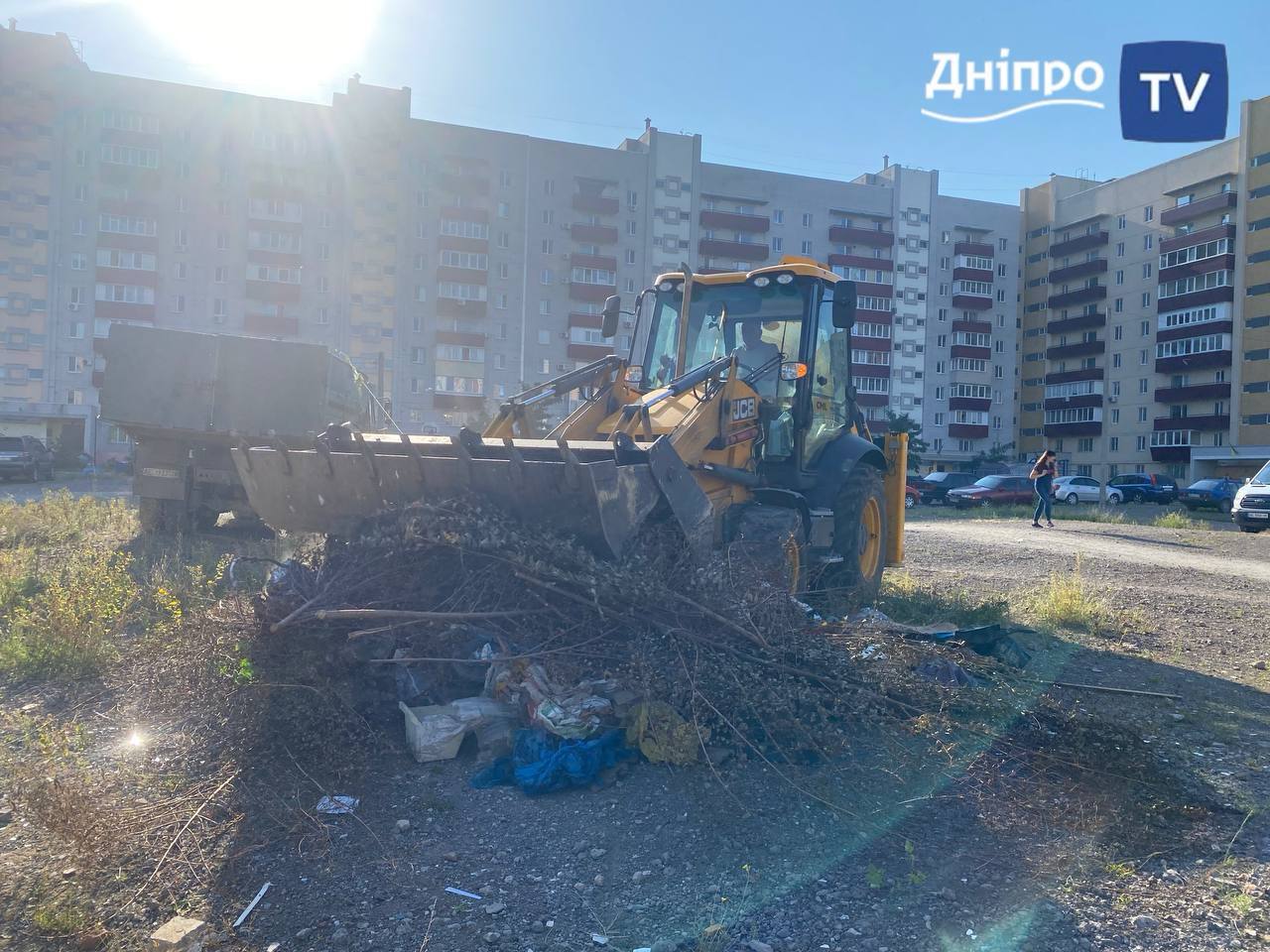 Чеговий по місту перевірив роботи із прибирання стихійного сміттєзвалища у Новокодацькому районі