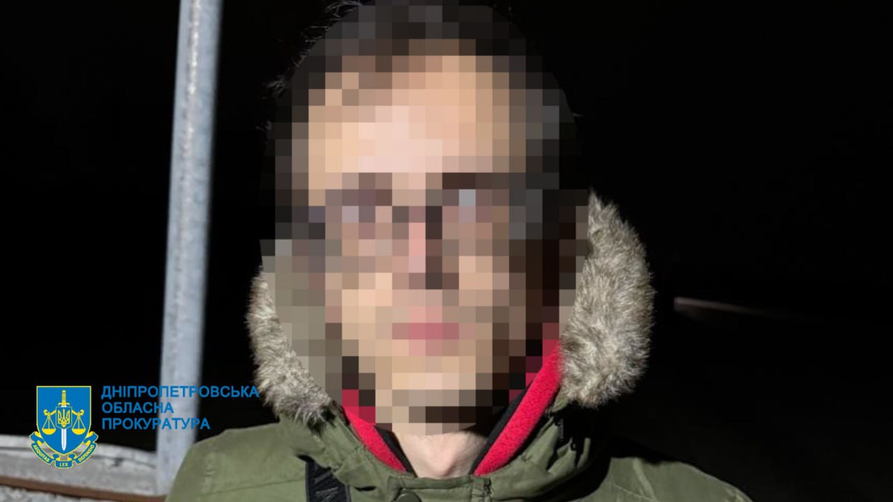 На Дніпропетровщині затримано чоловіка, який підозрюється у зґвалтуванні 7-річної падчерки