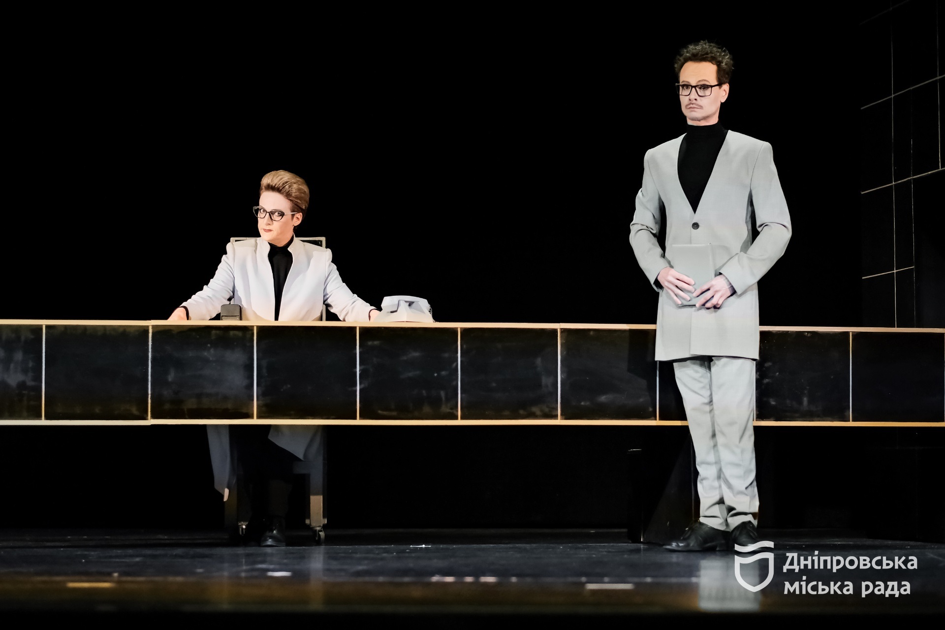 Культурна дипломатія Дніпра і Австрії. У Відні відбувся показ вистави «Біла пошесть» дніпровського театру «Віримо!»
