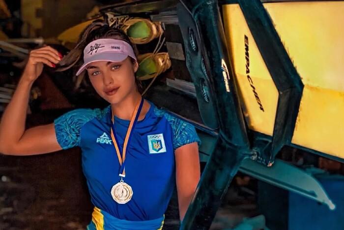 “Вам, п**и, від росії прилетить”: чемпіонка України та донька депутатки від “Слуги народу” образила дніпрян