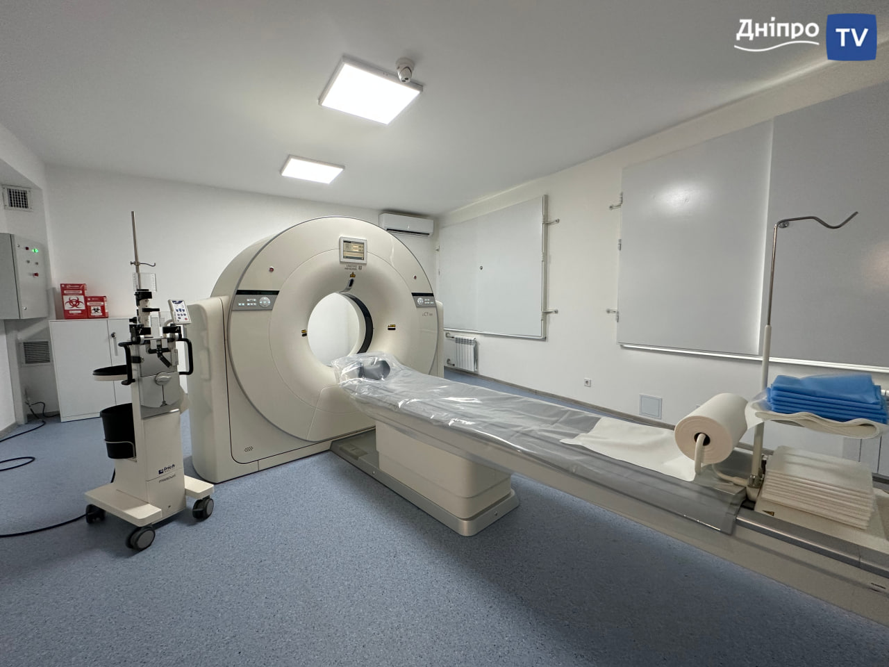 Швидке і якісне обстеження внутрішніх органів, систем, кісток і судин: у 6-ій міській лікарні встановлено новий апарат для комп’ютерної томографії