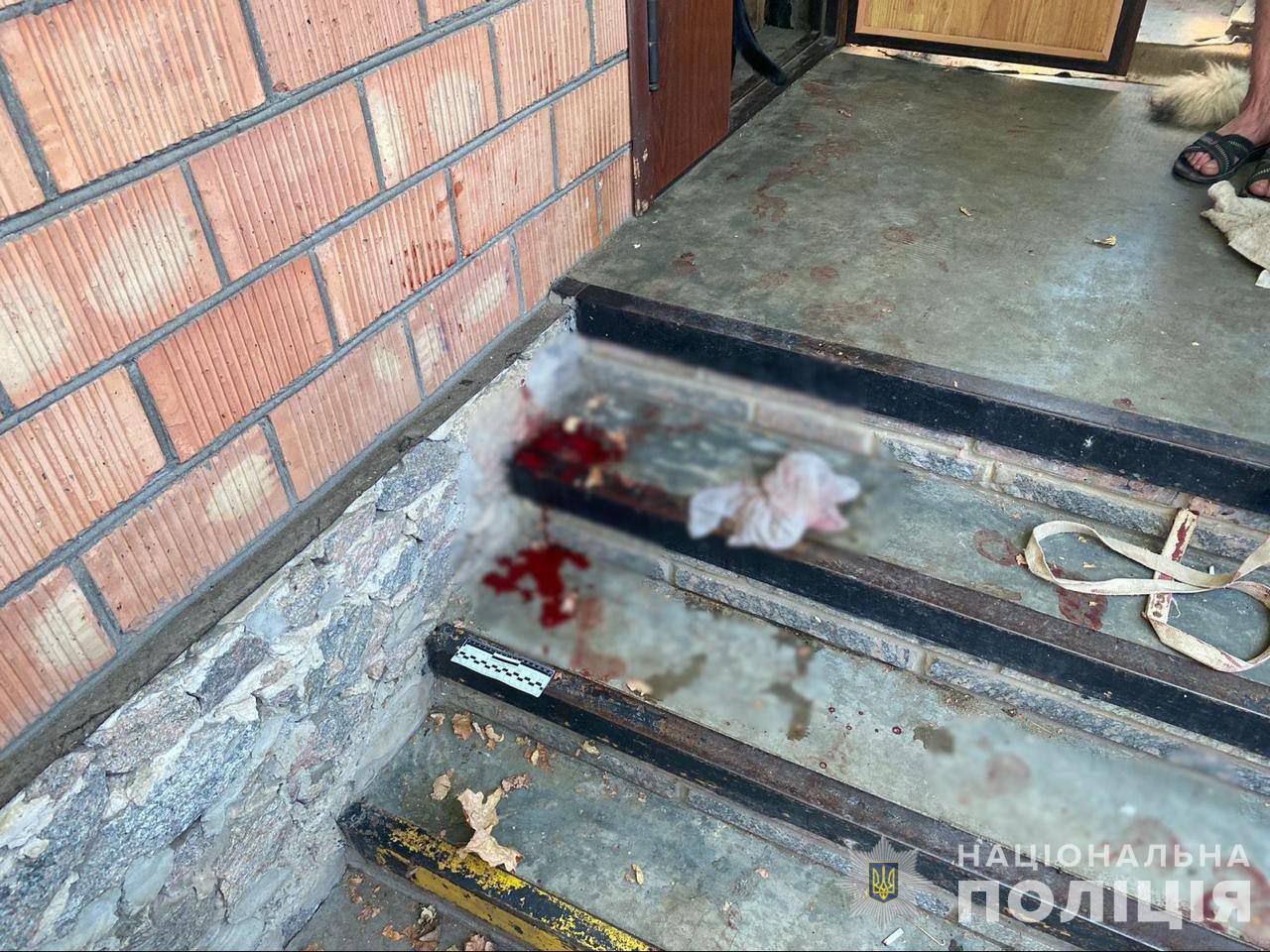 Окупанти атакували будинок сімейного типу на Дніпропетровщині: постраждали діти