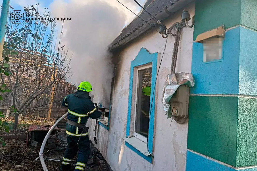 У Кривому Розі через пожежу в приватному будинку загинула жінка