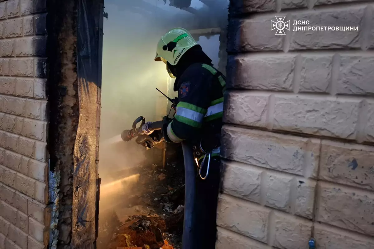 Пожежа у Павлограді: чоловік живцем згорів у лазні