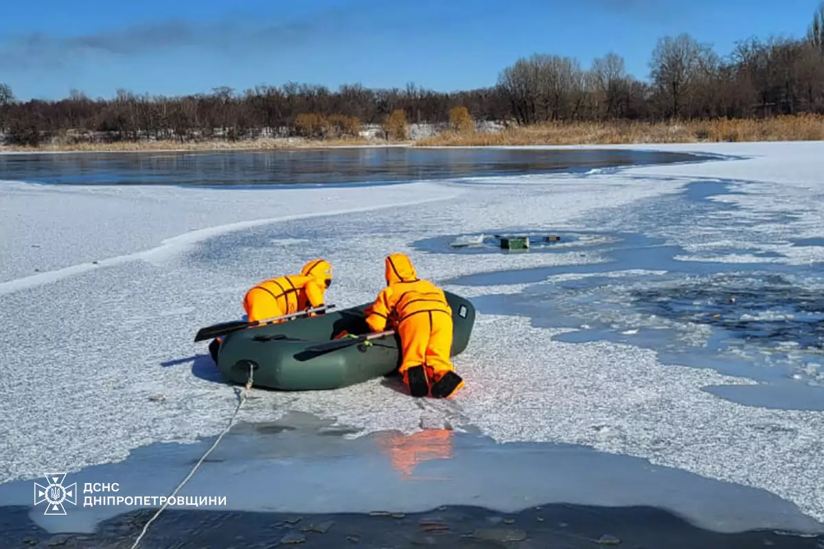 Тіло чоловіка без ознак життя виявили у водоймі Кривого Рогу