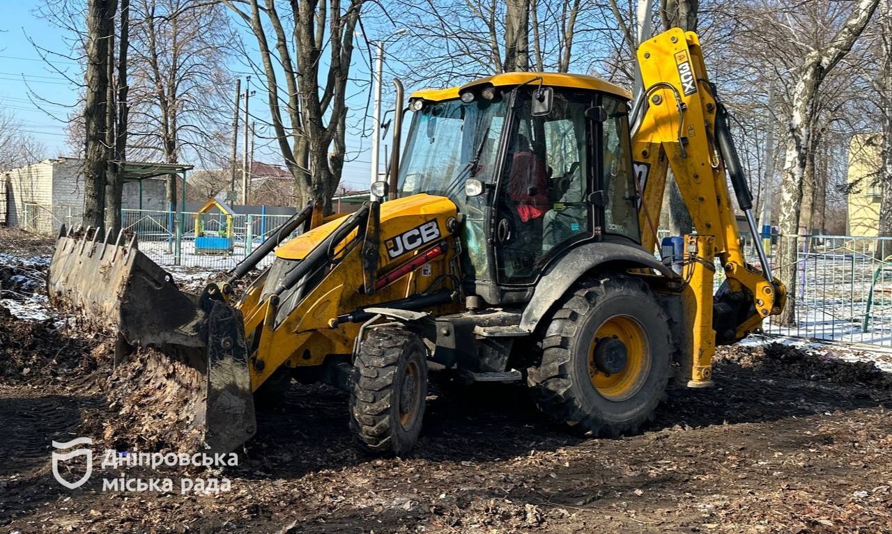 Дніпрян закликають відповідально ставитися до поводження з відходами, укладати договори на вивезення сміття