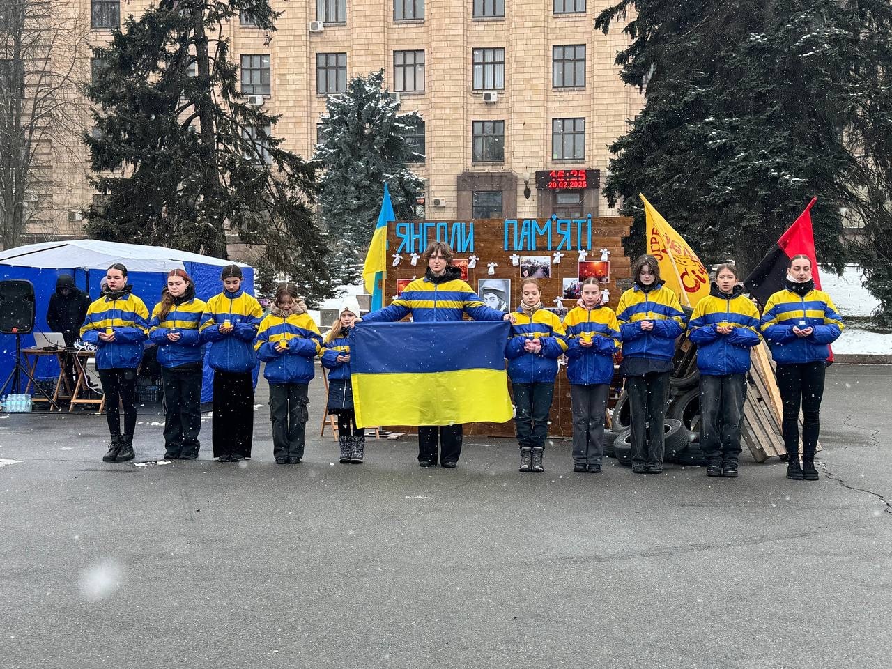 Патріотична акція «Янголи пам’яті» відбулась у Дніпрі. У місті вшанували пам’ять Героїв Небесної сотні