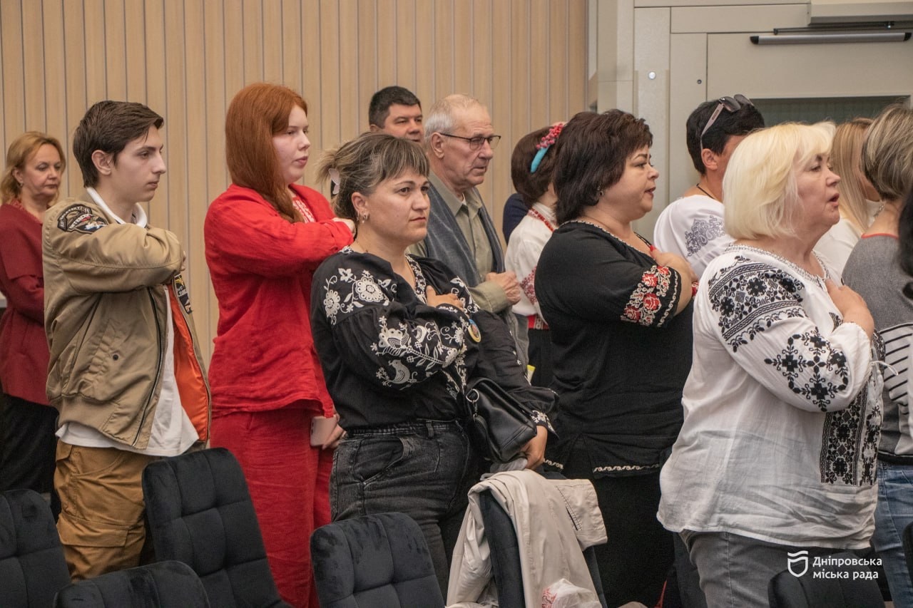 «Материнське серце – незламний тил перемоги»: у Дніпрі вшанували матерів загиблих захисників України