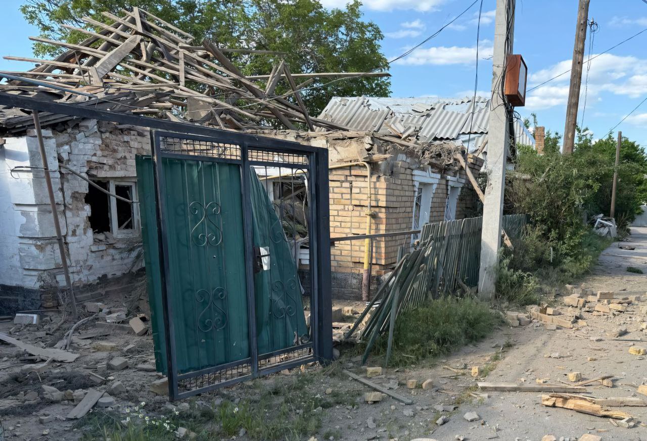 Обіцяне росіянами “перемир’я”, як воно є: рф кілька разів атакувала Нікопольщину артилерією та дронами
