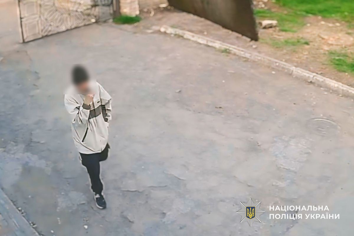 Побив літню жінку та обікрав: у Дніпрі повідомили про підозру 44-річному рецидивісту