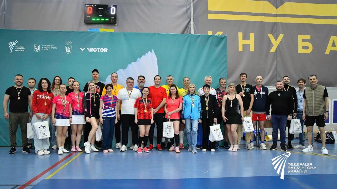Шість медалей для Дніпра: абсолютний тріумф на чемпіонаті Україні з бадмінтону серед любителів та ветеранів