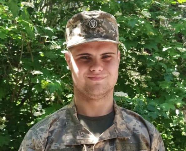 «Контракт 18–24»: історія юнака з Кам’янського, який вирішив боронити Батьківщину