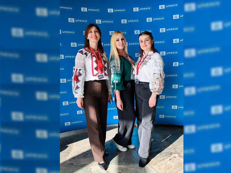 Дніпропетровщина представила власний досвід з охорони нематеріальної культурної спадщини у штаб-квартирі ЮНЕСКО 20.10.2025