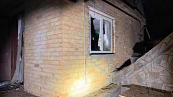 Обстріли Дніпропетровщини вночі 8.10.2025: 5 постраждалих
