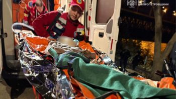 Врятували від самогубства: дівчина стрибнула з мосту 20.10.2025