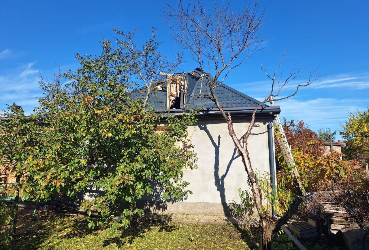 IMG 20251029 183117 643 Двоє жінок дістали поранення через атаку військ рф безпілотниками по Павлограду 29.10.2025