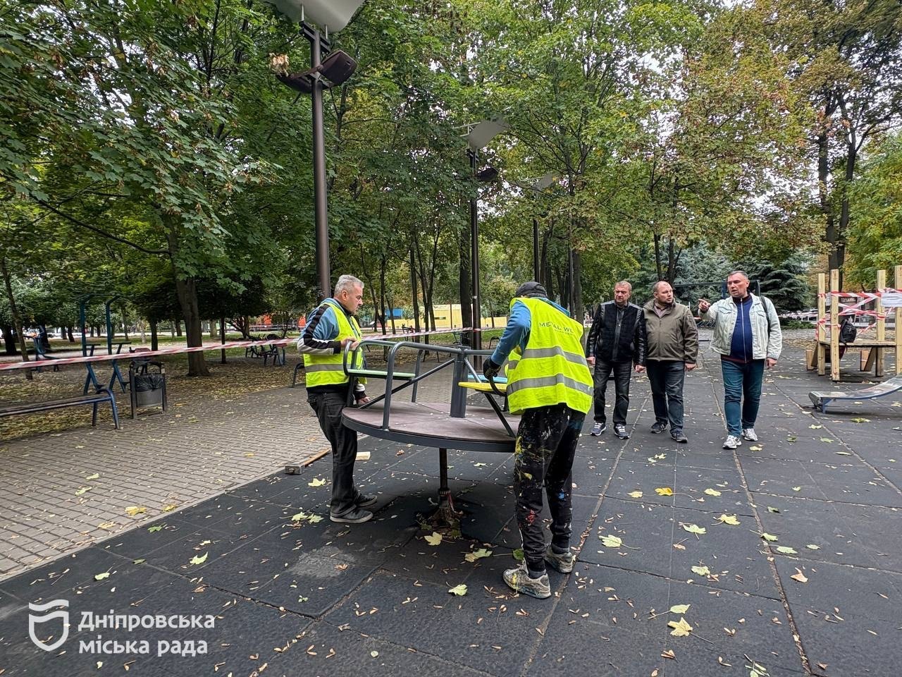 Сквер Героїв: за дорученням Бориса Філатова ремонт дитячого та інклюзивного майданчиків у Дніпрі 2.10.2025