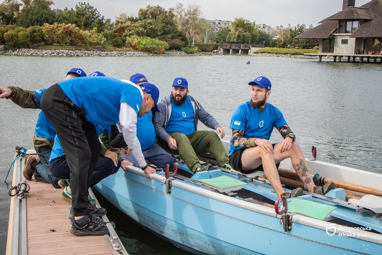 У Дніпрі відзначили День ветерана тренуванням на воді 8.10.2025