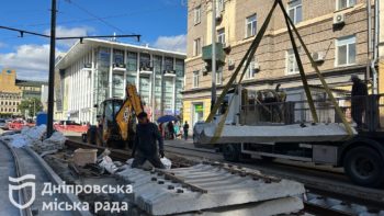 «Рух без бар’єрів» у Дніпрі: завершують третій етап ремонту трамвайної колії 13.10.2025