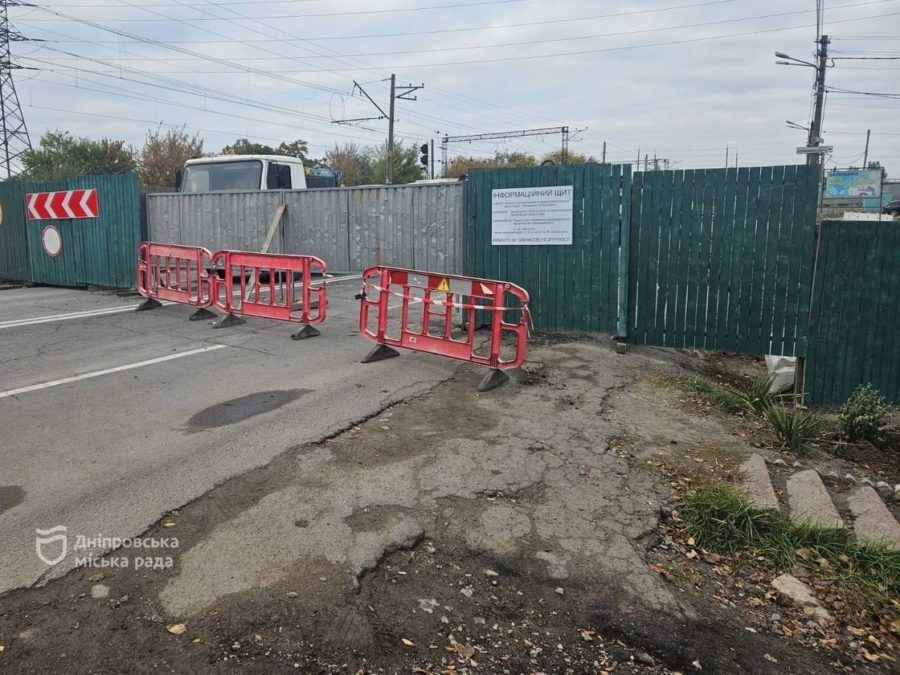 У Дніпрі ремонтують зливову мережу на вулиці Івана Нечуя-Левицького 21.10.2025