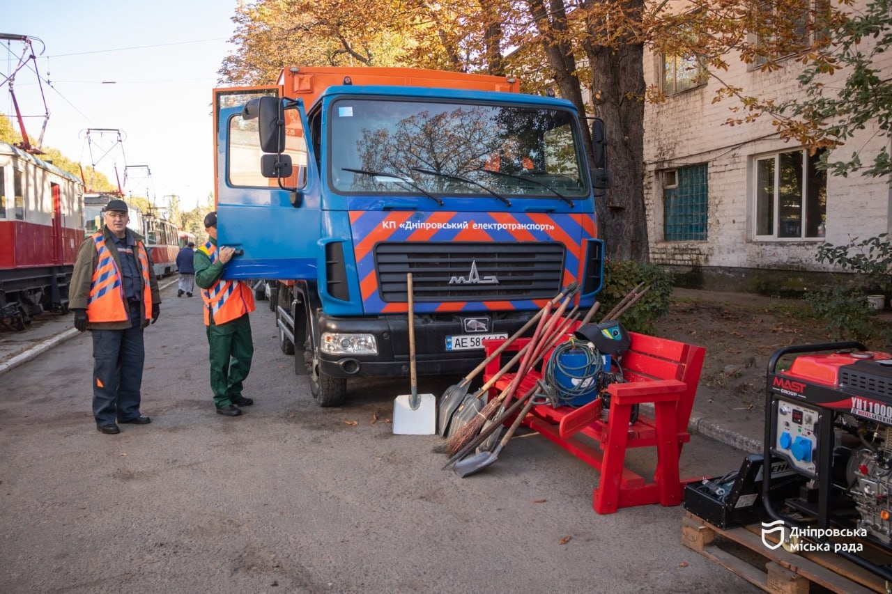 У Дніпрі КП «Дніпровський електротранспорт» завершило підготовку до зими 23.10.2025
