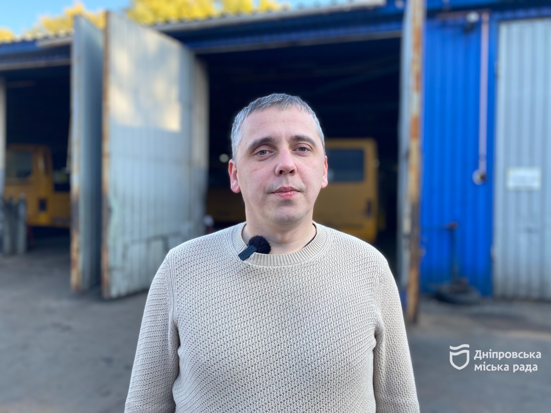 Приватні перевізники у Дніпрі скаржаться на брак коштів та працівників 23.10.2025