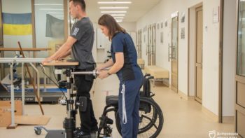 Військовий Дмитро реабілітується після поранення 23.10.2025