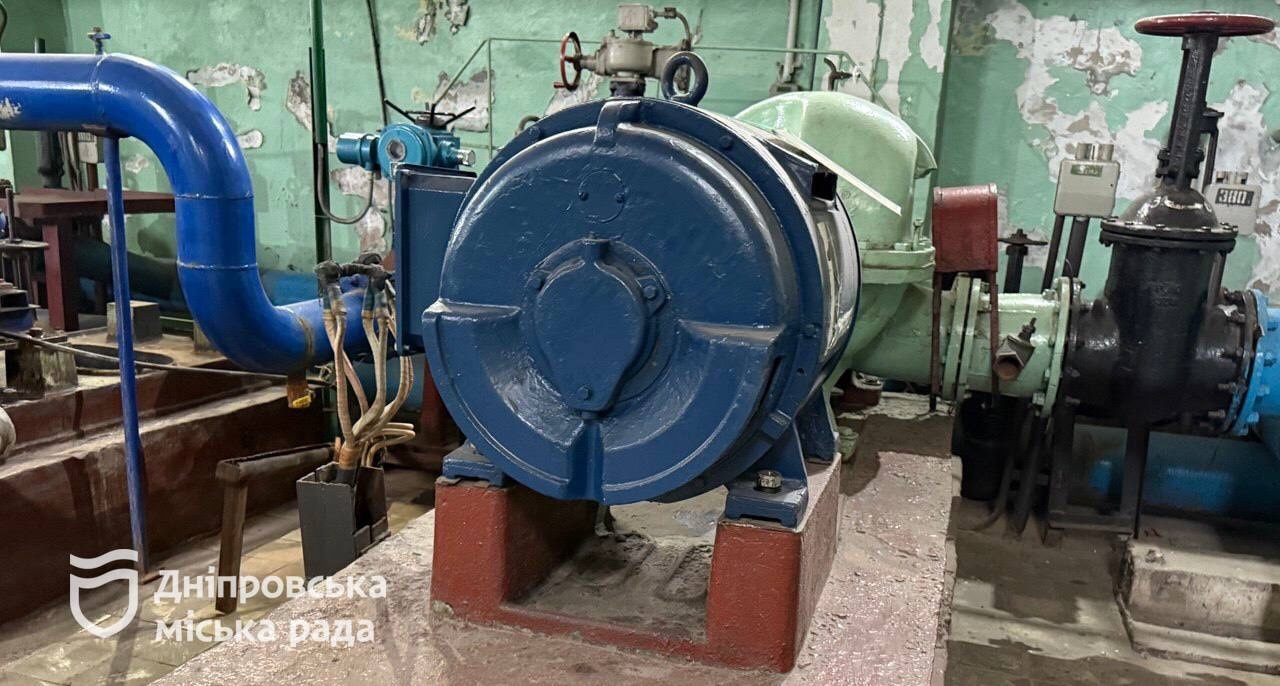 У Дніпрі забезпечують безперебійне водопостачання навіть під час знеструмлень - 27.10.2025