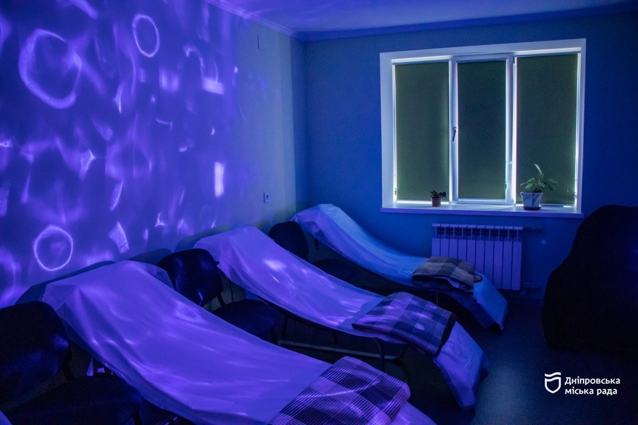 Спортзал, робота з психологом та заняття з комп'ютерної грамотності у міському терцентрі Дніпра 29.10.2025
