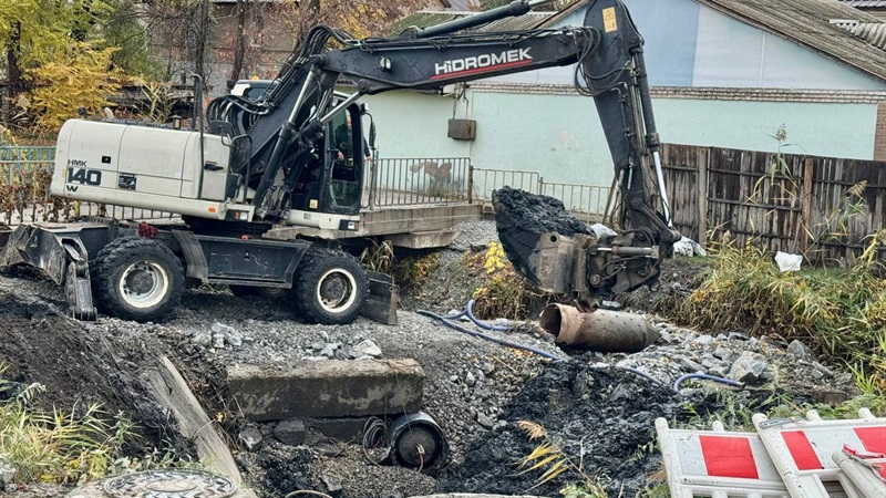 У Дніпрі оновлюють водопропускні споруди каналу Гнилокіш 29.10.2025