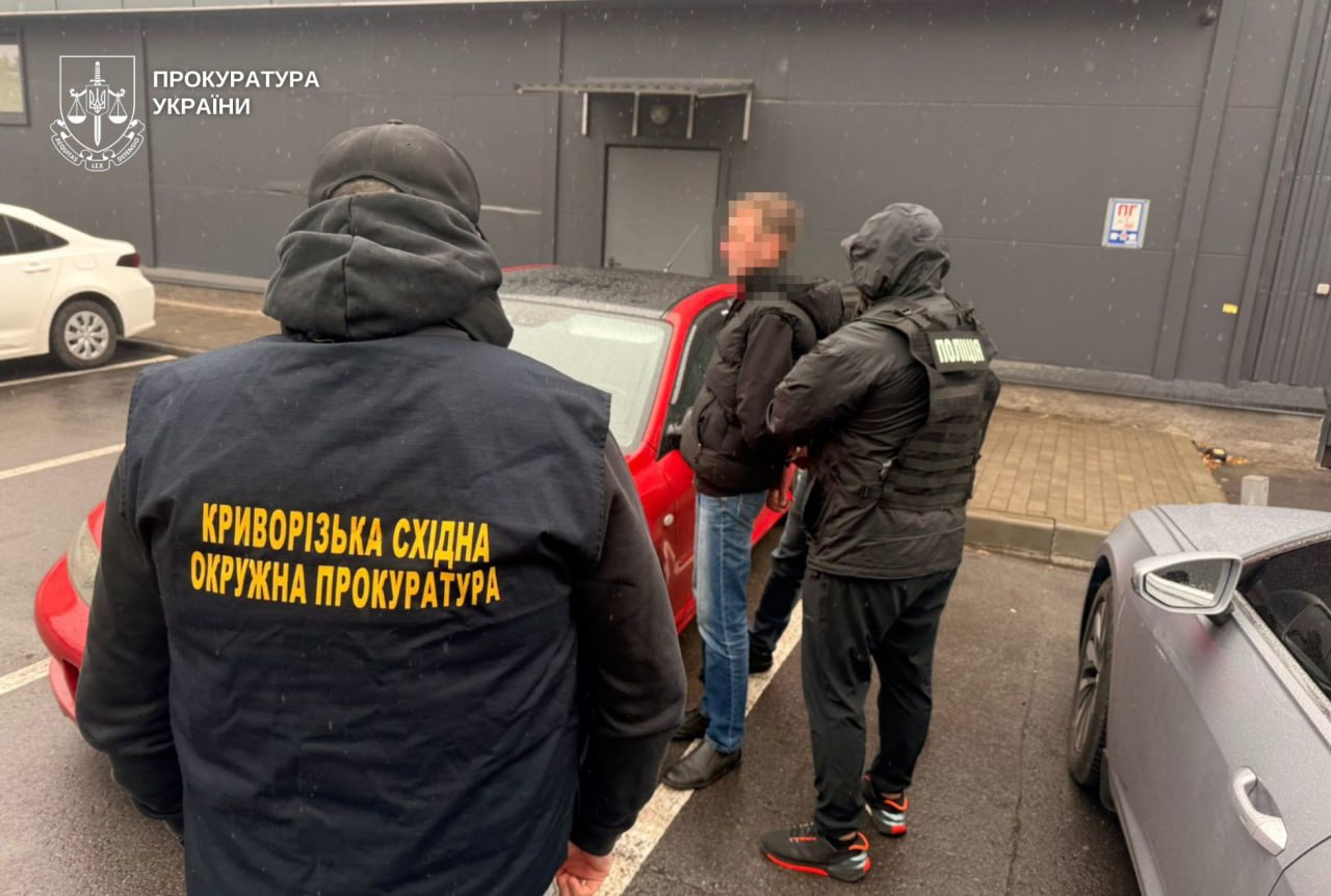 На Дніпропетровщині викрили схему хабарів за складання водійських іспитів - 07.10.2025