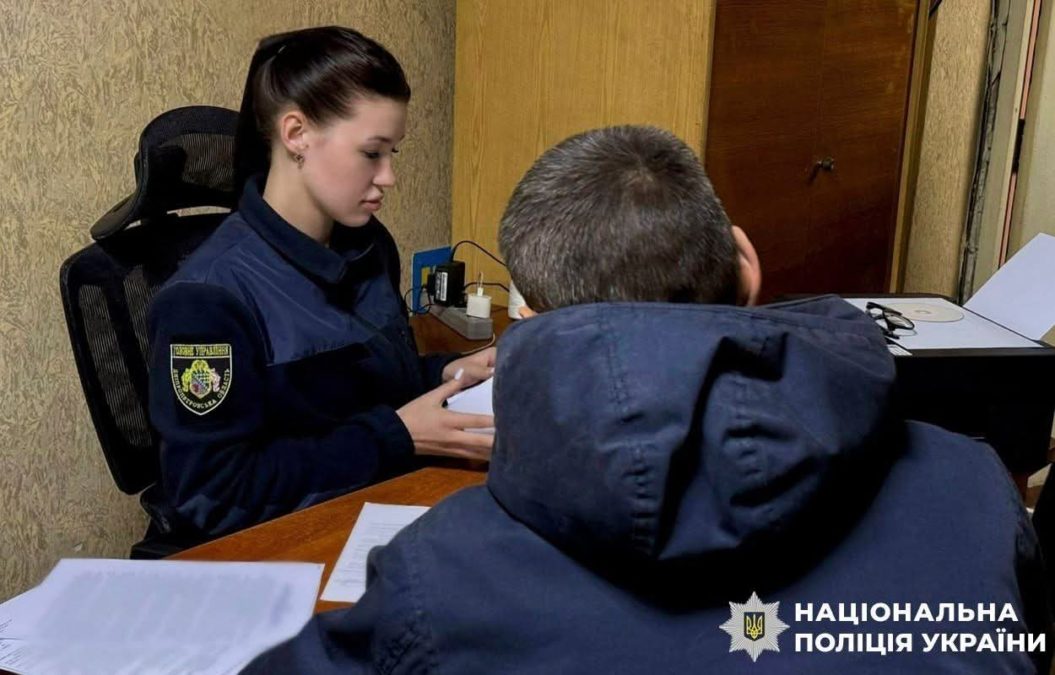 У Кам’янському судитимуть чоловіка за пограбування 86-річного пенсіонера - 28.10.2025