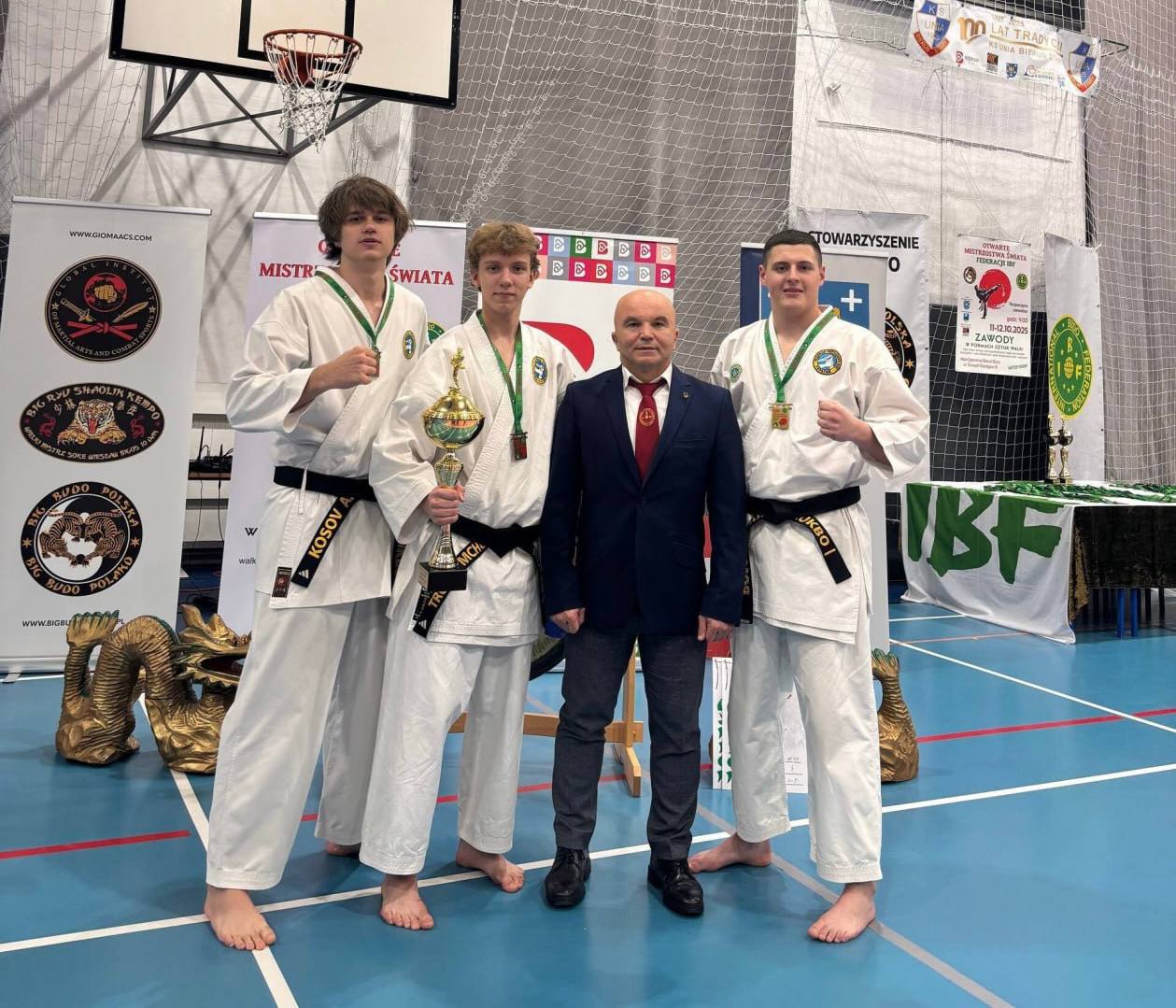 Криворізькі спортсмени здобули золото на Чемпіонаті світу з рукопашного бою в Польщі 2025