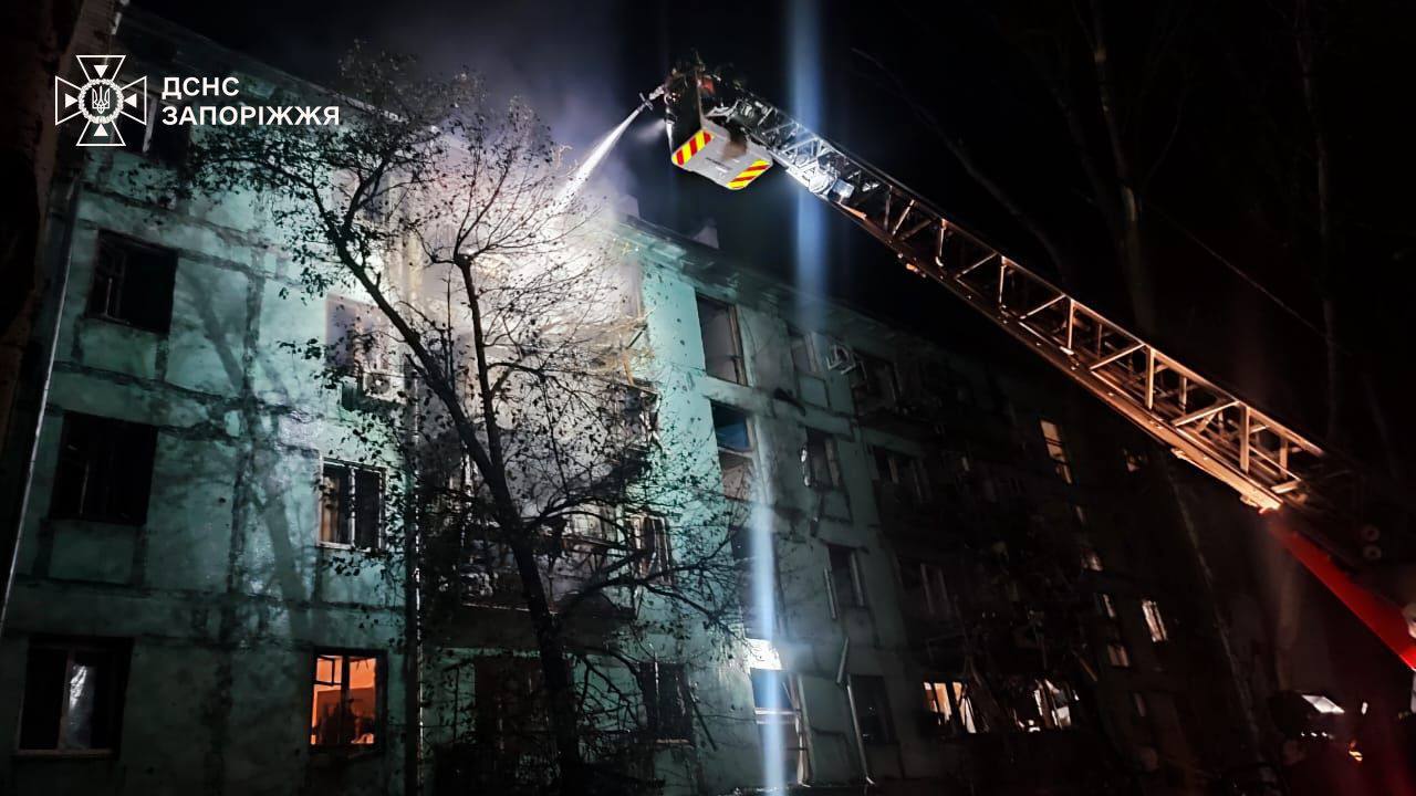 Масовані обстріли України: руйнування, поранені та відключення електроенергії 22.10.2025