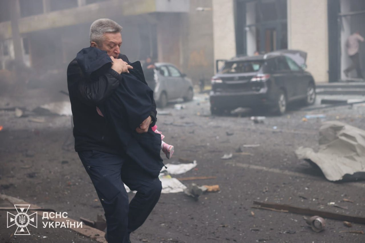 російські військові вдарили по дитячому садку в Харкові 22.10.2025
