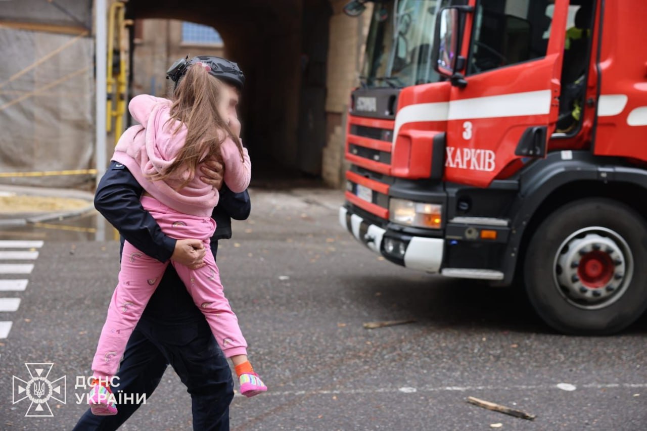 російські військові вдарили по дитячому садку в Харкові 22.10.2025