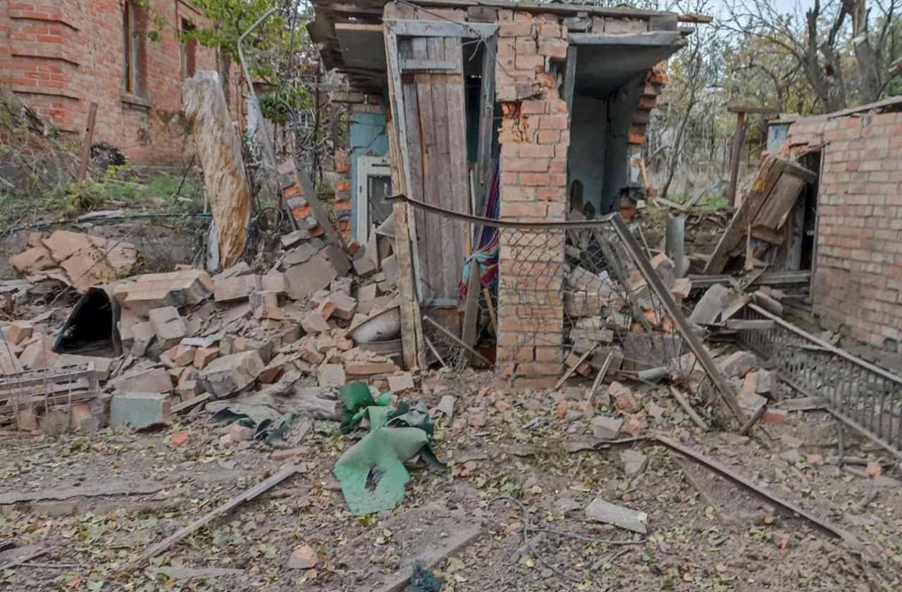 російські БпЛА та КАБи пошкодили будинки й інфраструктуру на Дніпропетровщині 24.10.2025