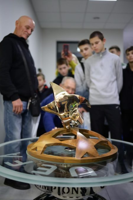 Виставка скульптур спортивних діячів у Музеї олімпійської слави 29.10.2025