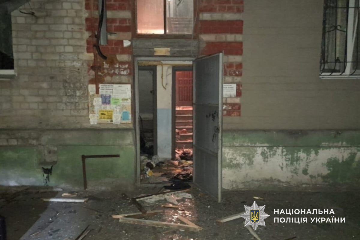 У Кам’янському чоловік вбив бабусю та смертельно побив жінку - 27.10.2025