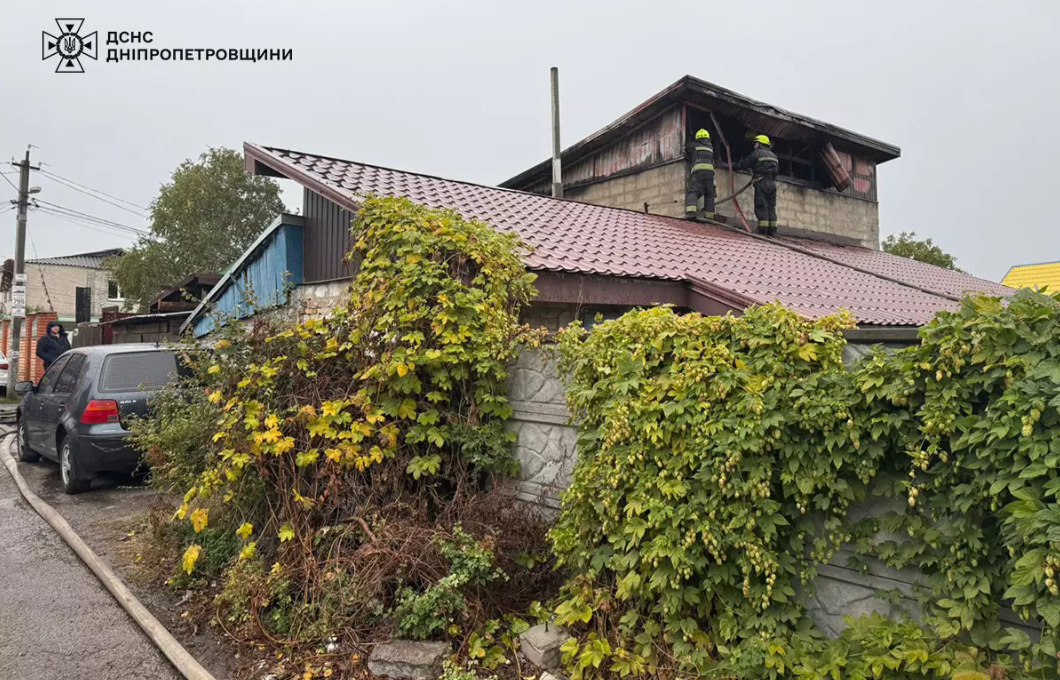 Пожежа на вулиці Миколи Погрібняка в Дніпрі 1.10.2025