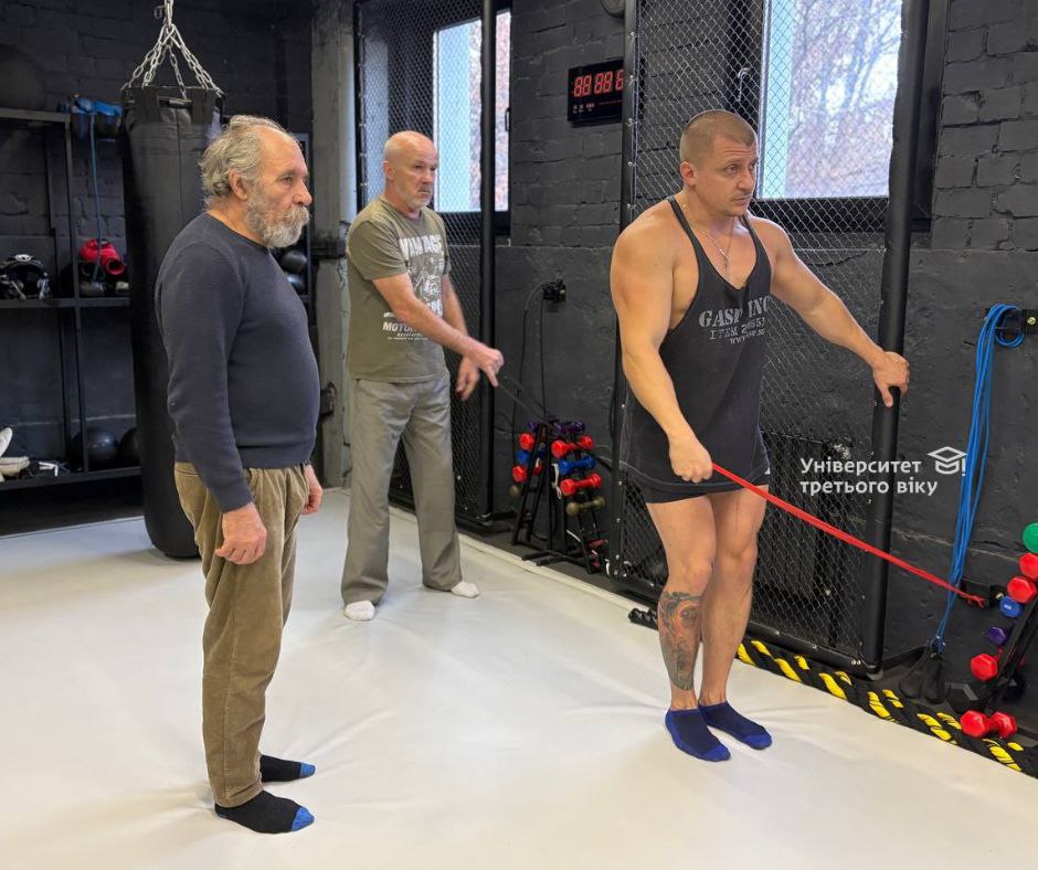 У Дніпрі відкрили спортивний клуб для чоловіків 60+-24.11.2025