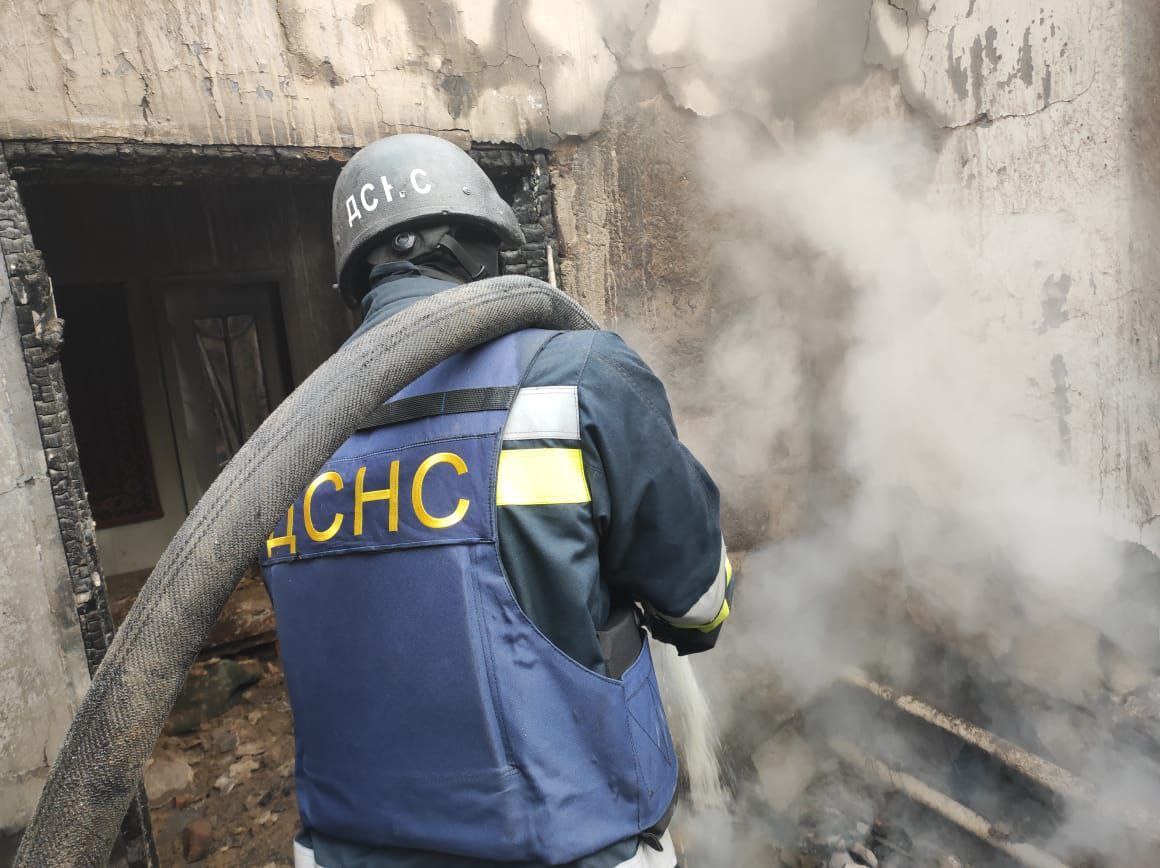 На Дніпропетровщині внаслідок обстрілу рф постраждала інфраструктура та житлові будинки - 8.11.2025