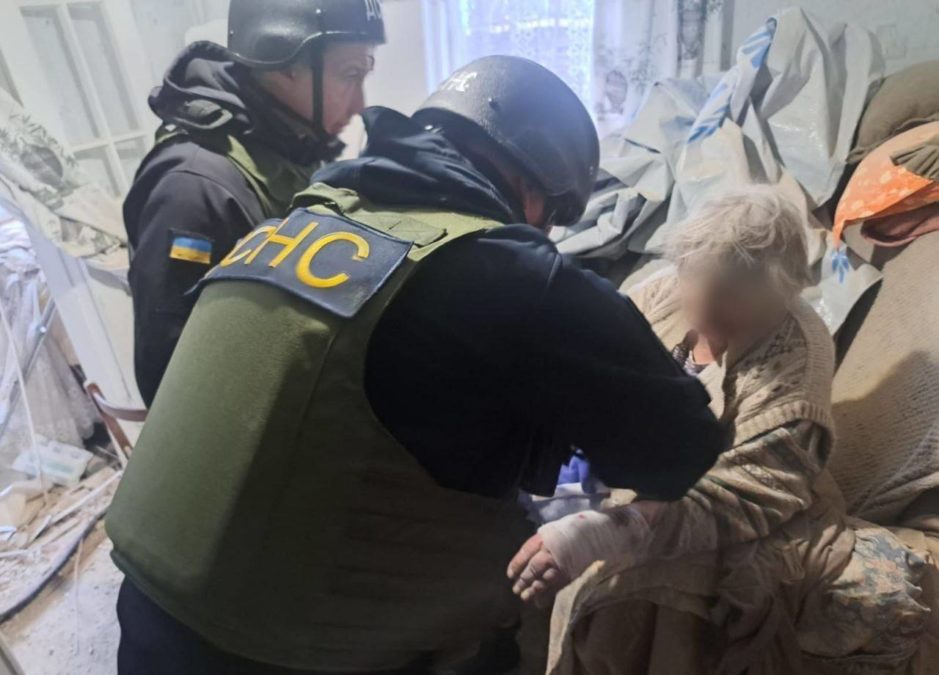 Обстріл Дніпропетровщини вдень 9.11.2025: є поранена