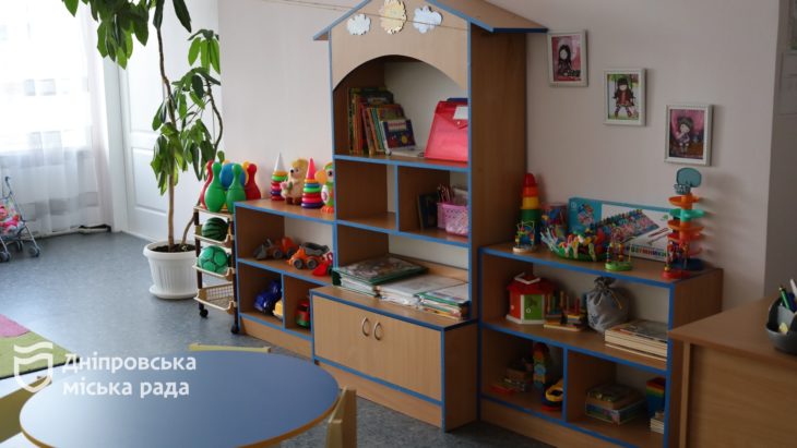 У дитсадках Дніпра продовжують облаштовувати укриття