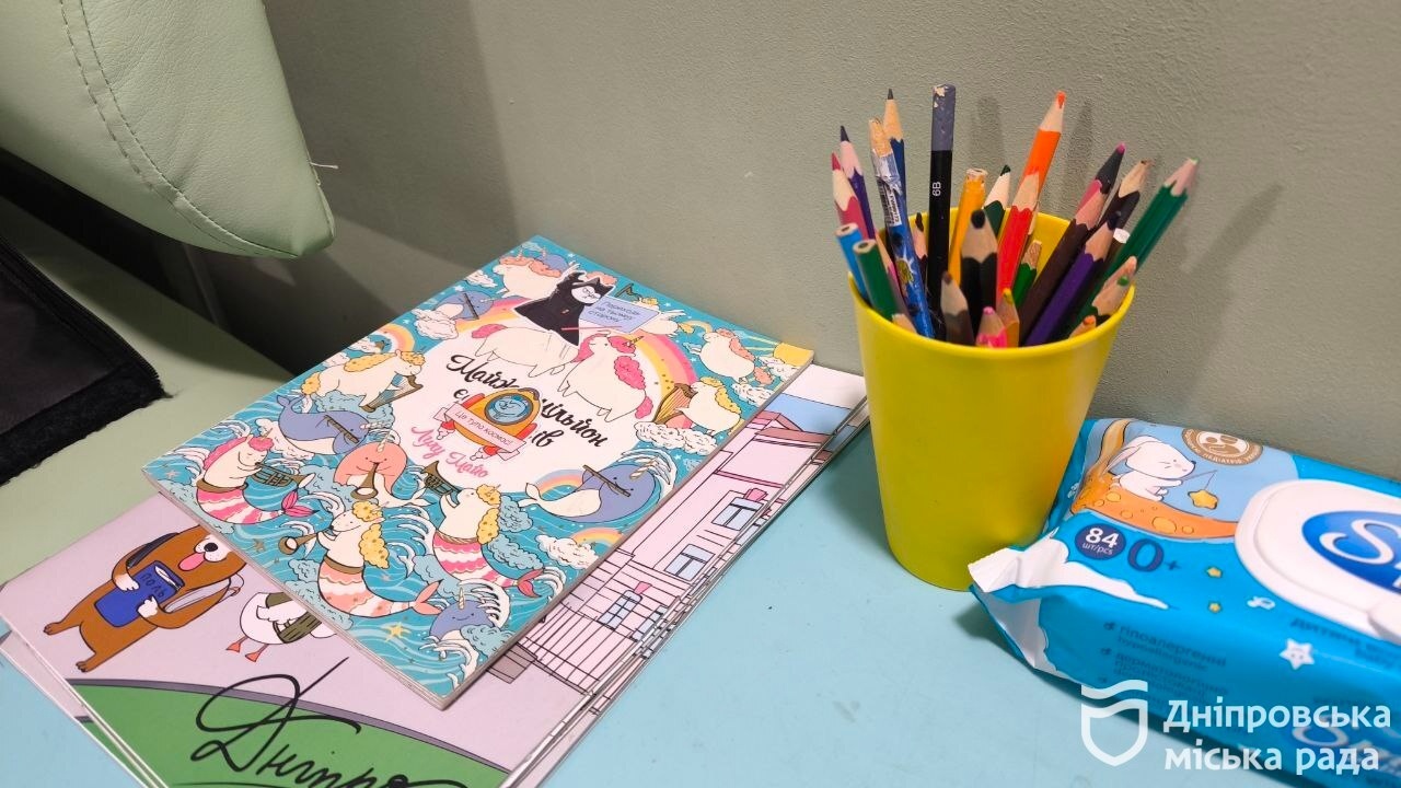 У Дніпрі пункти незламності працюють у школах і позашкільних закладах 3.11.2025