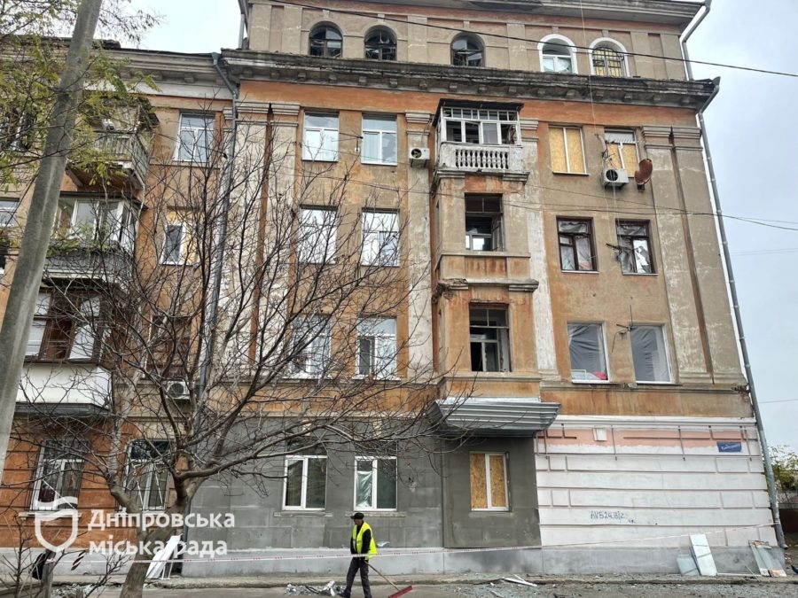 Ліквідація наслідків атаки над Дніпро 6.11.2025