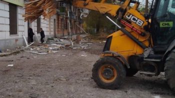 Ліквідація наслідків атаки над Дніпро 6.11.2025