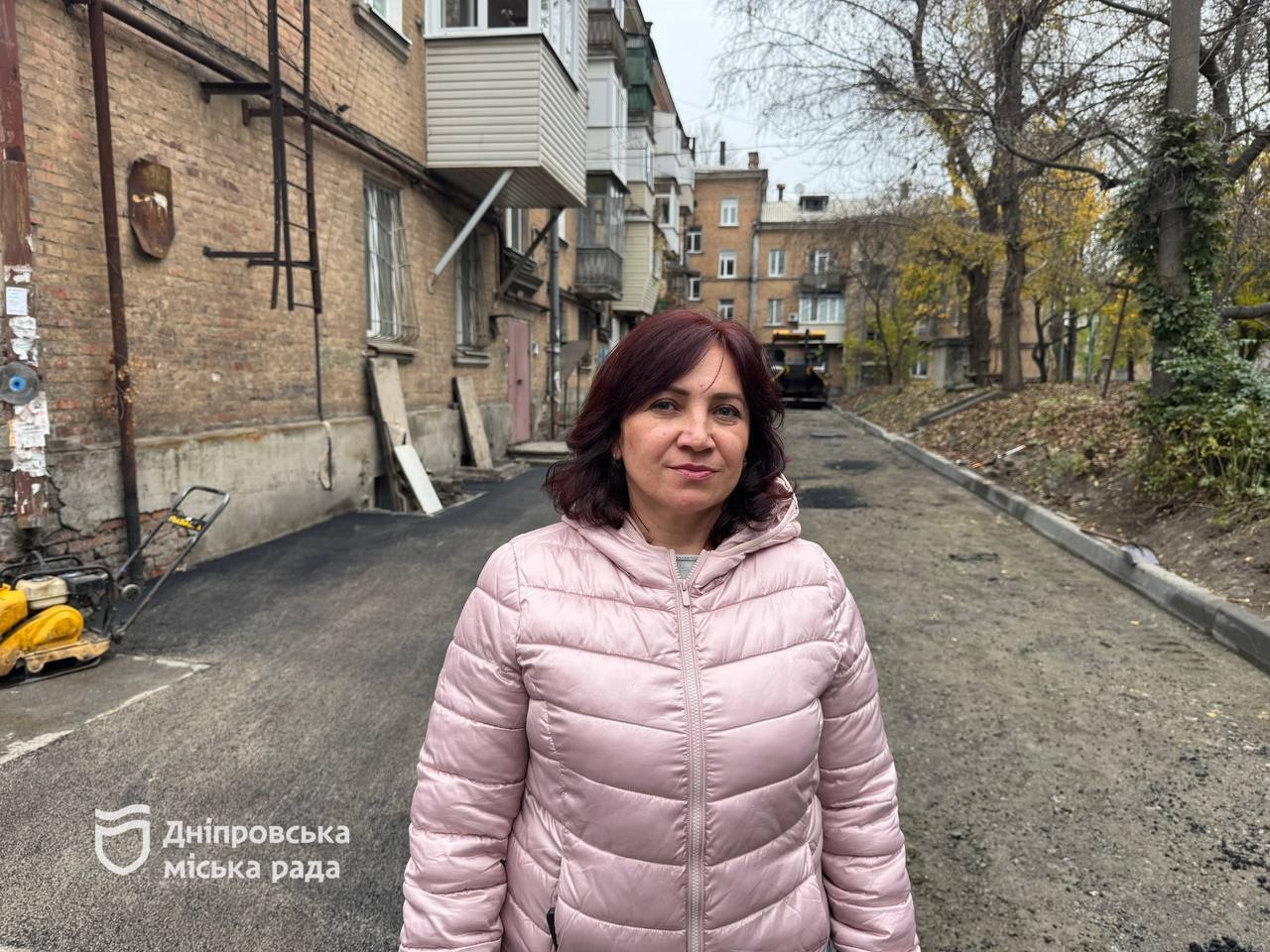 Для безпеки і комфортну дніпрян у місті продовжують ремонтувати дороги. -07.11.2025