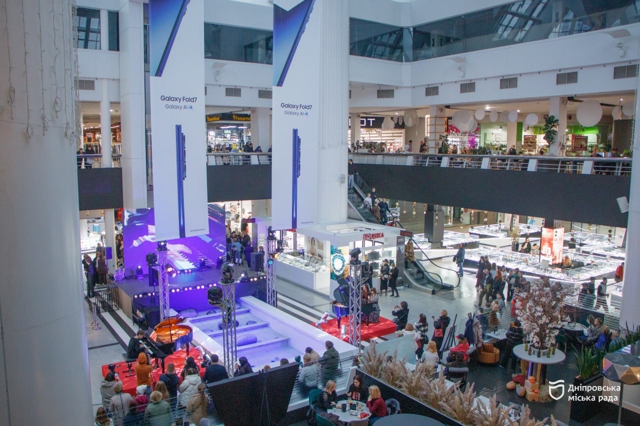 У Дніпрі пройшов фортепіанний марафон #PIANO_NON_STOP - 8.11.2025